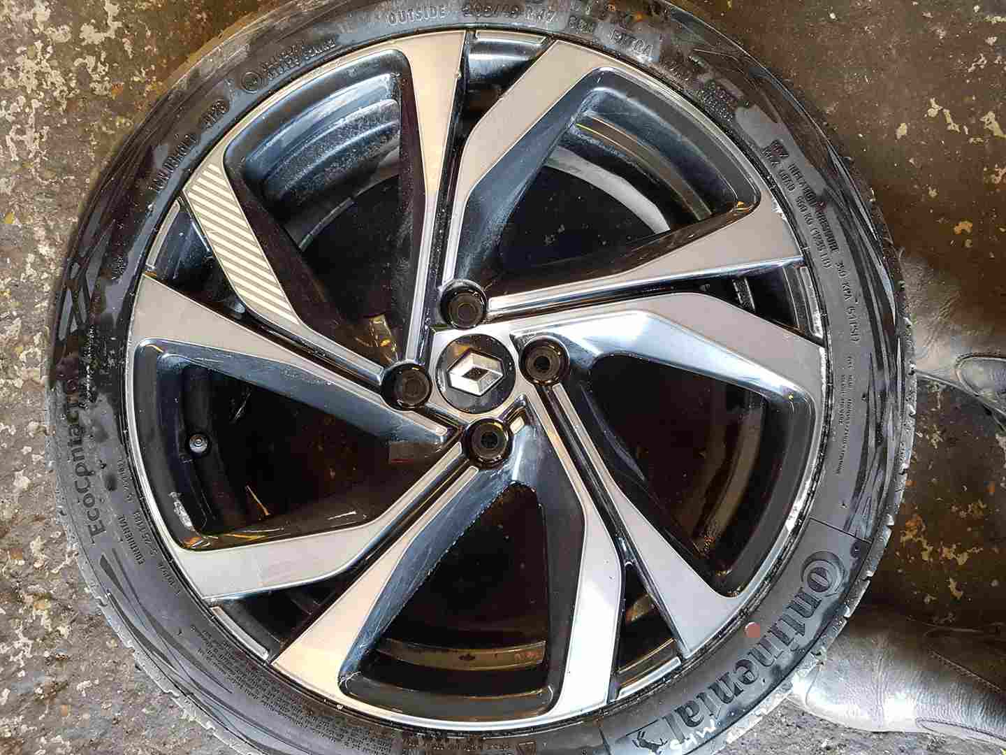 Thumb 4 Renault Clio MK5 2019-2021 Christophea Alloy Wheel + Tyre 205 45 17 6Mm 3/5