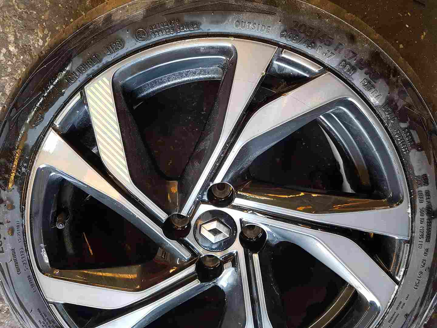 Thumb 3 Renault Clio MK5 2019-2021 Christophea Alloy Wheel + Tyre 205 45 17 6Mm 3/5