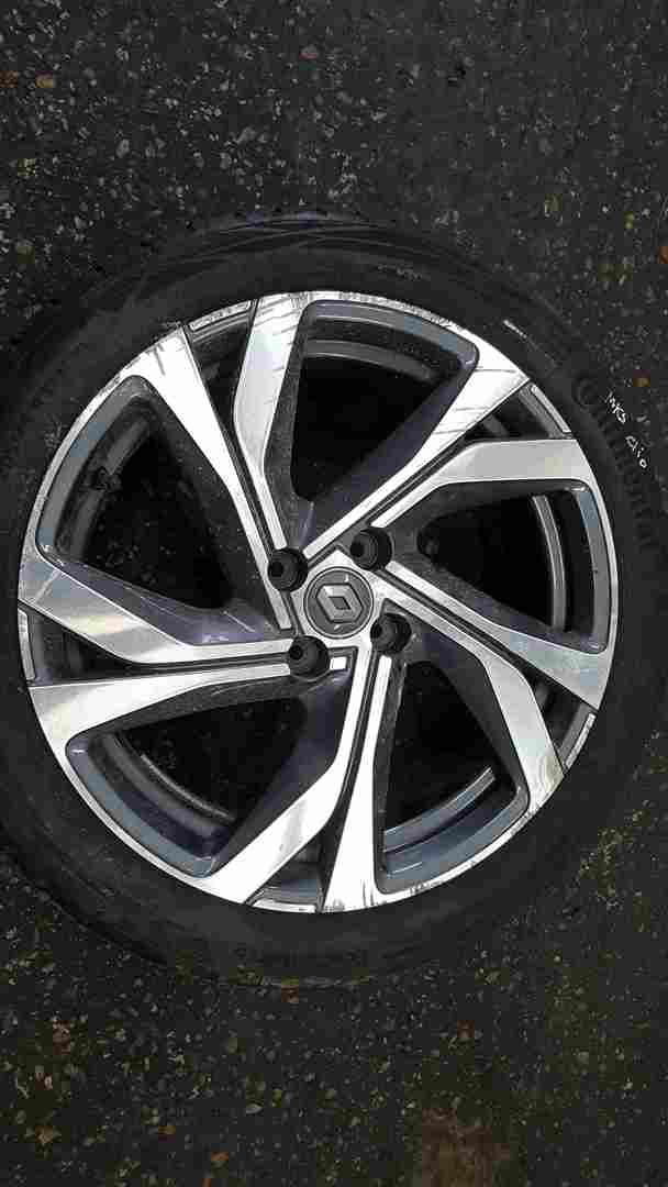 Thumb 3 Renault Clio MK5 2019-2021 Christophea Alloy Wheel   Tyre 205 45 17 6mm 3/5