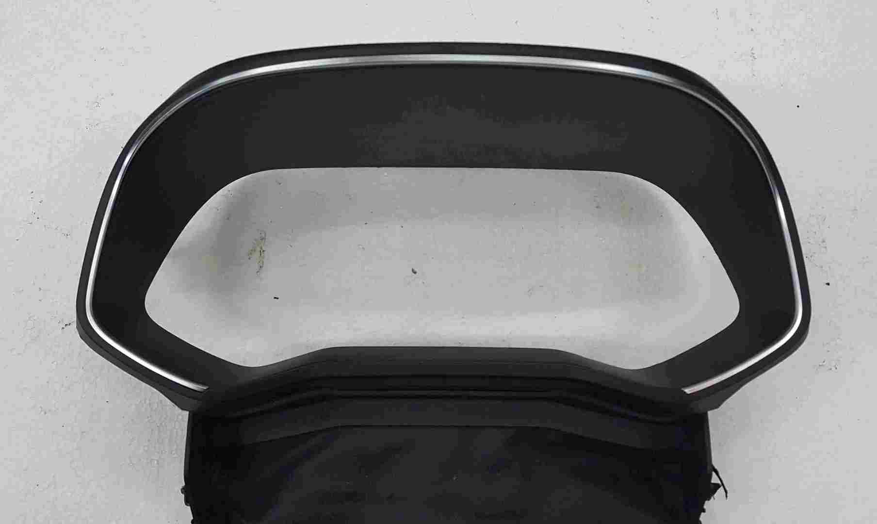 Thumb 4 Renault Clio MK5 2019-2021 Dashboard Instrument Clock Surround Plastic Cowling