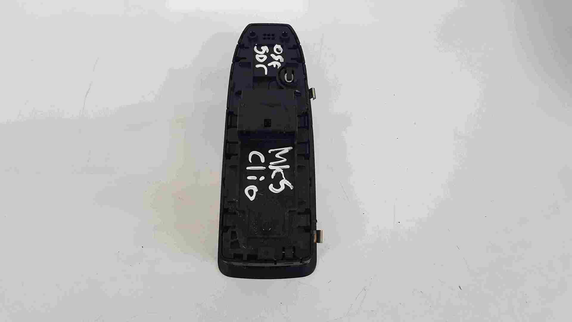 Thumb 3 Renault Clio MK5 2019-2021 Drivers OSF Front Window Switch Mirror Adjuster Panel