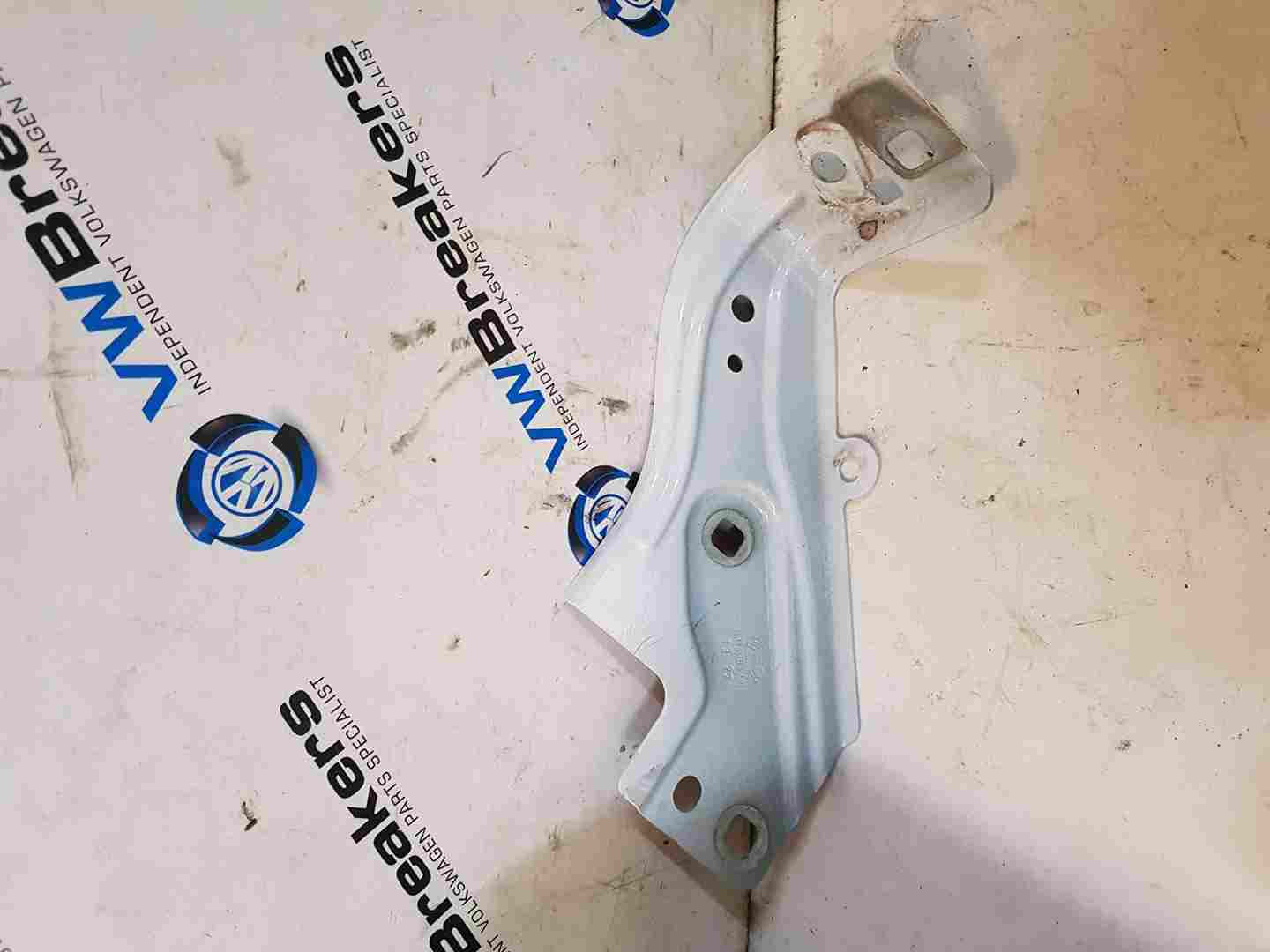 Thumb 2 Renault Clio MK5 2019-2021 Drivers OSF Front Wing Bumper Bracket White