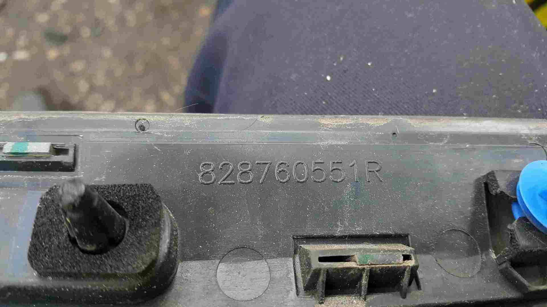 Thumb 3 Renault Clio MK5 2019-2021 Drivers OSR Rear Door Moulding Trim