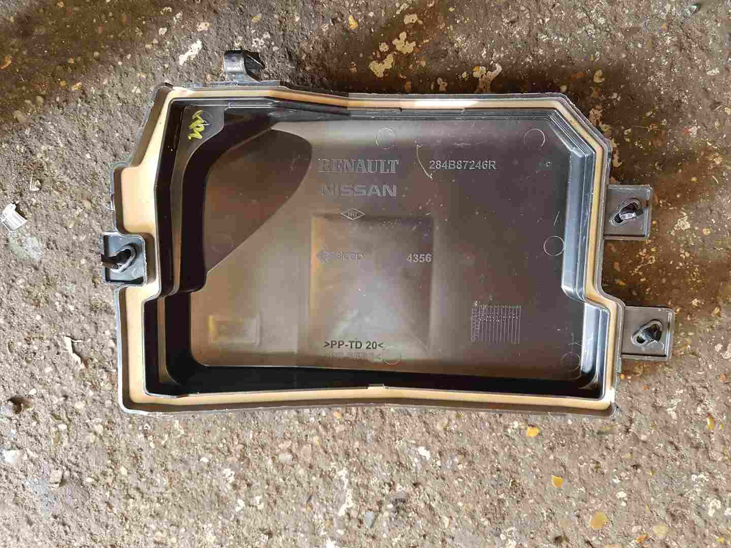 Thumb 3 Renault Clio MK5 2019-2021 Fuse Box  Cover 284b87246r