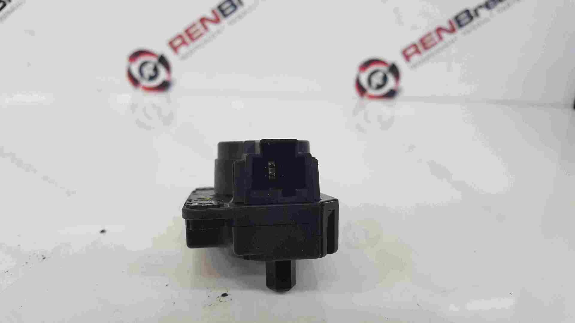 Thumb 3 Renault Clio MK5 2019-2021 Heater Flap Control Actuator Motor A21201700