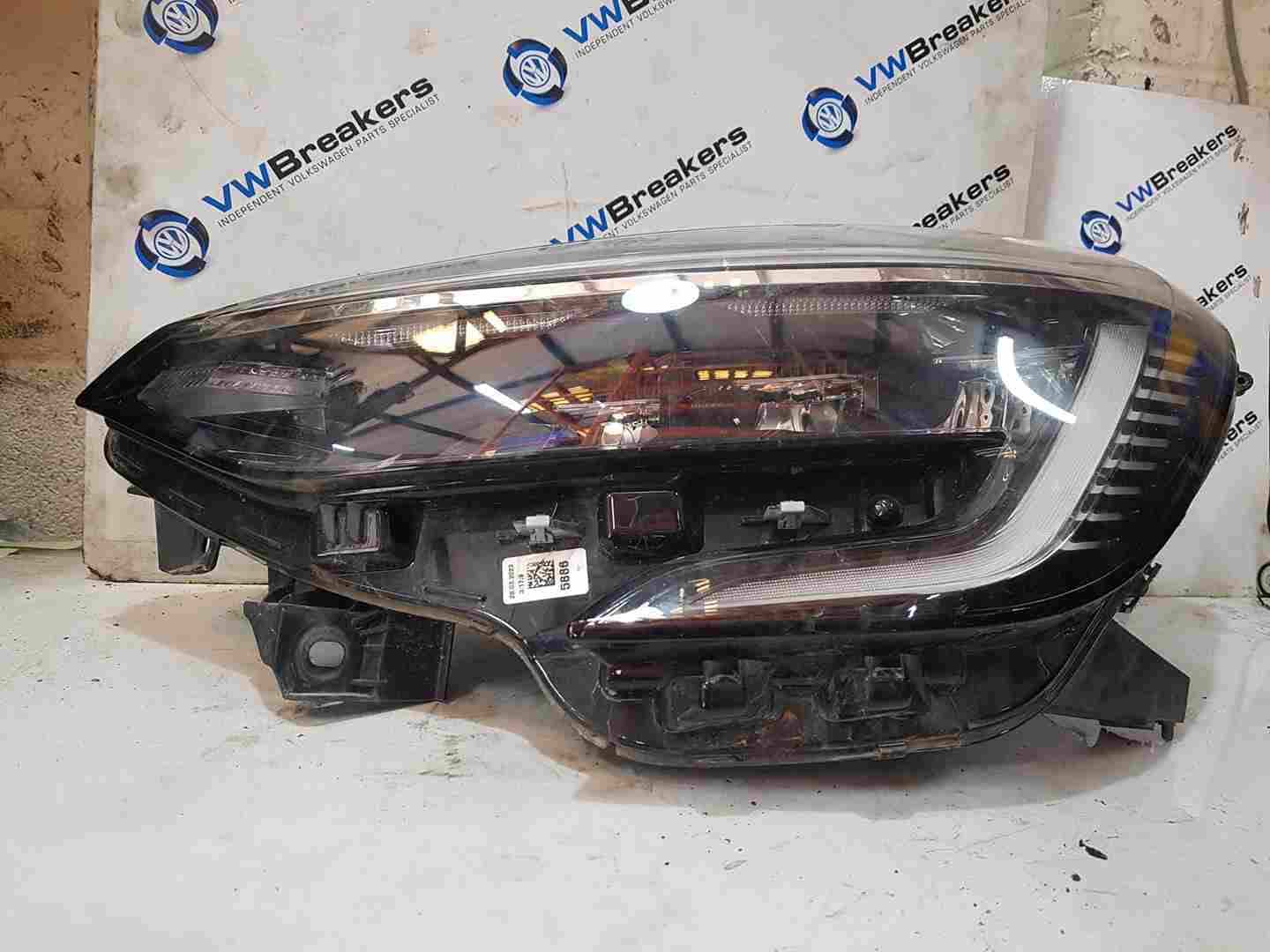 Thumb 3 Renault Clio MK5 2019-2021 LED Nsf Ns Front Light Headlight 260608169R