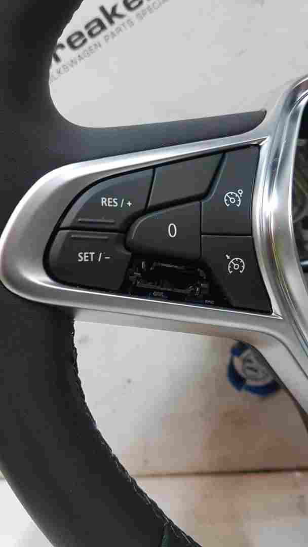 Thumb 3 Renault Clio MK5 2019-2021 Leather Multifunctional Steering Wheel Missing Button
