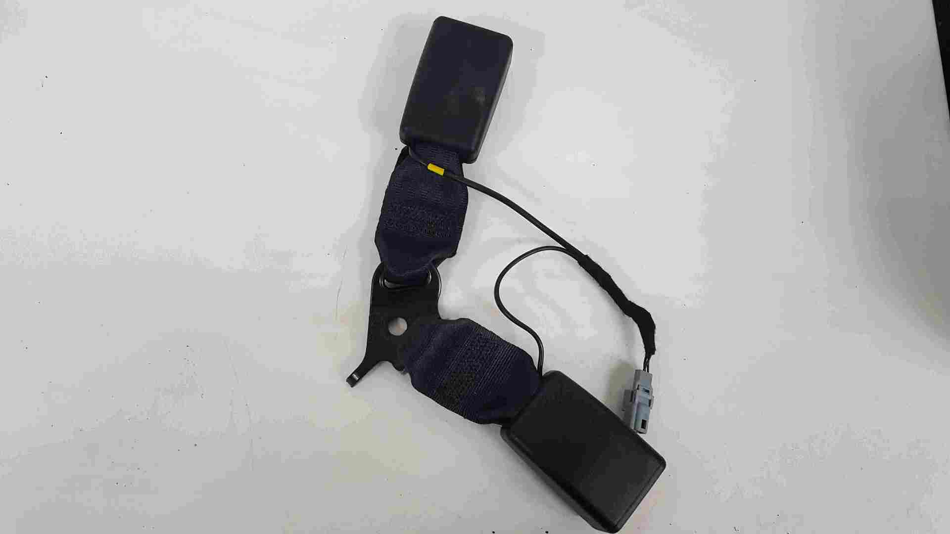 Thumb 4 Renault Clio MK5 2019-2021 Passenger NSR Rear Seat Belt Buckle Clips 638253800B