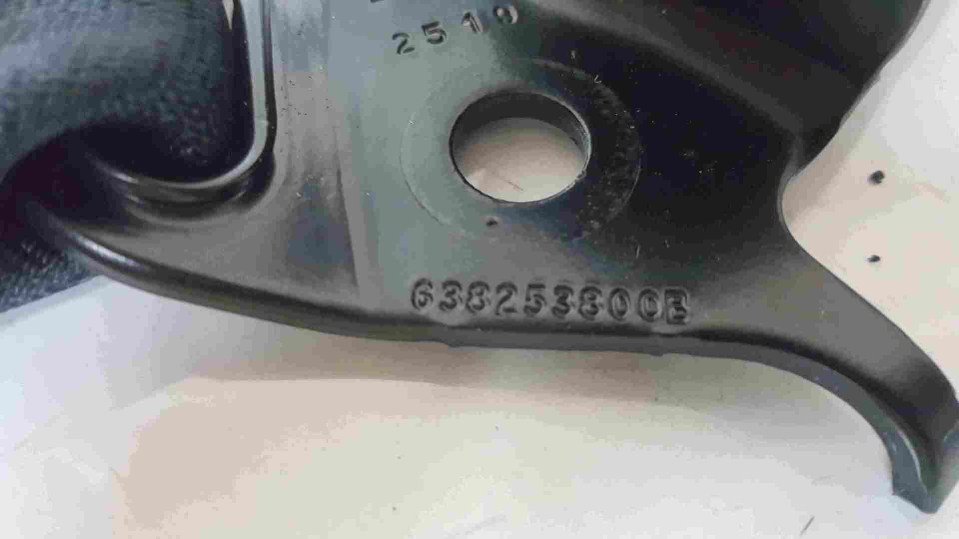 Thumb 2 Renault Clio MK5 2019-2021 Passenger NSR Rear Seat Belt Buckle Clips 638253800B