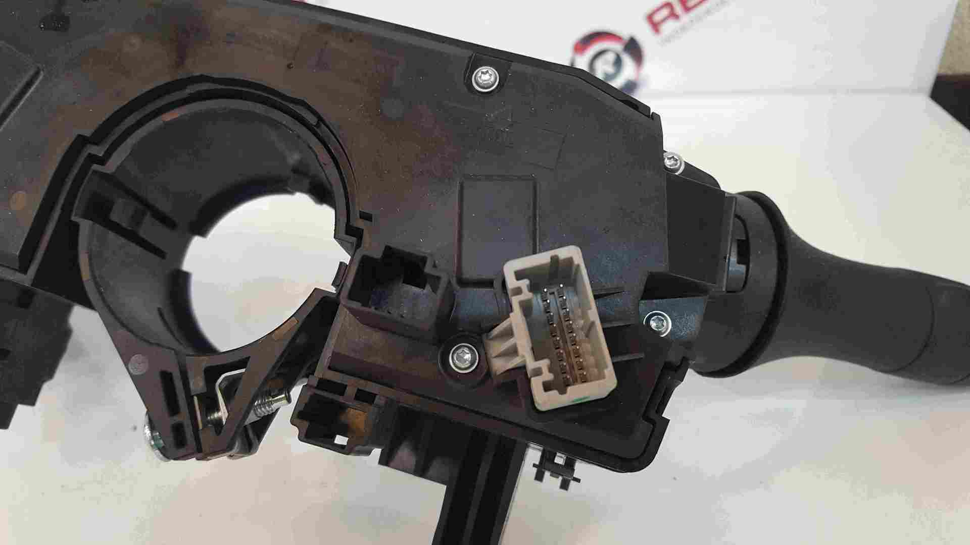 Renault Clio MK5 20192021 Steering Wheel Indicator Wiper Stalk