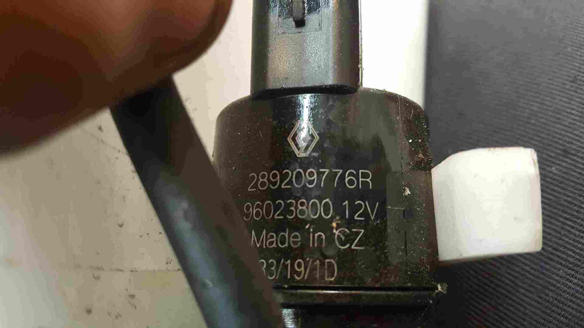 Renault Clio MK5 20192021 Windscreen Washer Bottle Pump 289209776R 289103103R Store Renault