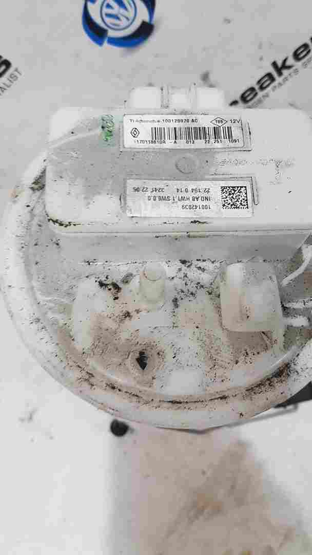 Thumb 2 Renault Clio MK5 2019-2023 1.6 Hybrid Petrol Fuel Tank Sender Unit 170118610R