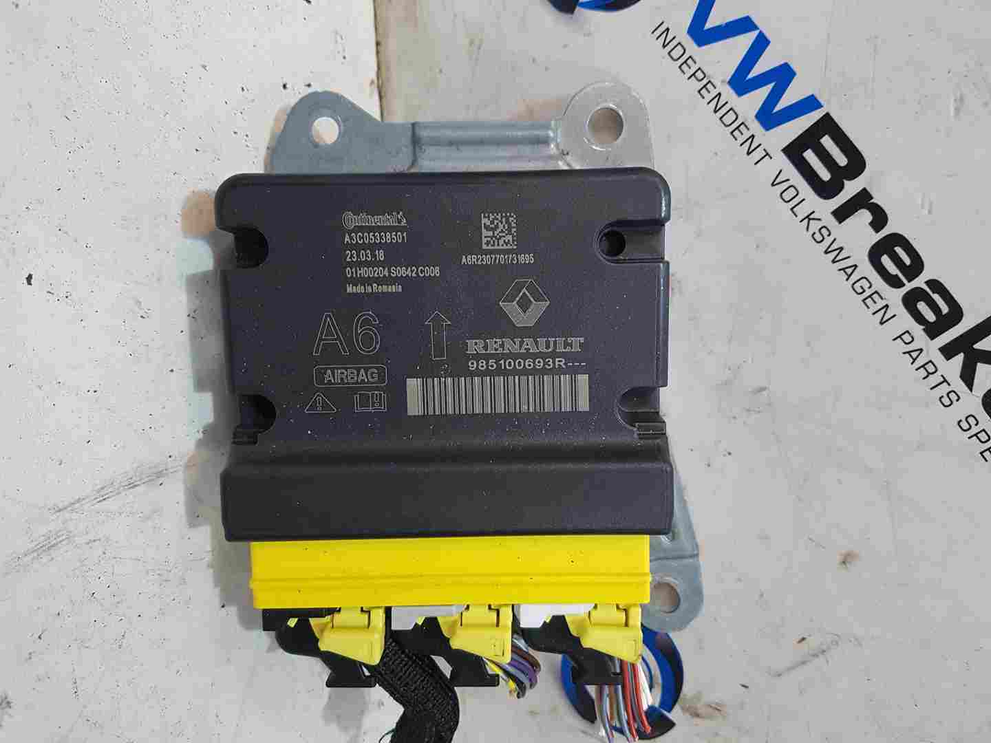 Renault Clio MK5 2019-2023 Airbag ECU Module Computer 985100693R