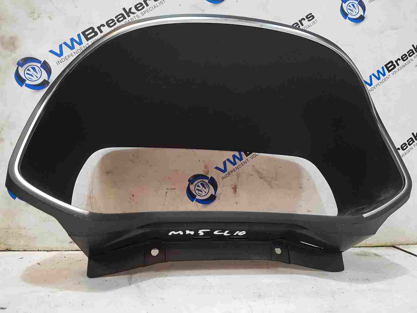 Thumb 4 Renault Clio MK5 2019-2023 Instrument Panel Dials Clock Surround Plastic Trim