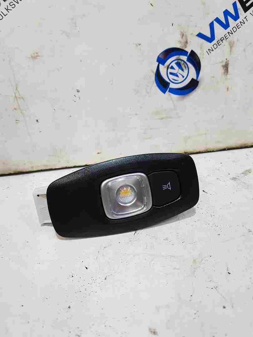 Thumb 7 Renault Clio MK5 2019-2023 Interior Ceiling Light 