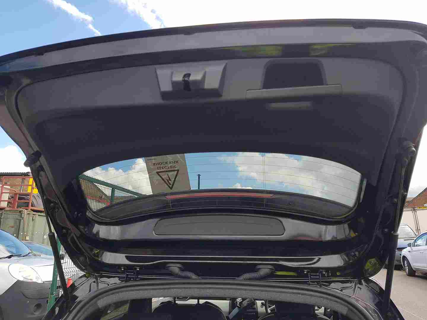Thumb 5 Renault Clio MK5 2019-2023 Rear Boot Tailgate Tegne Black + Reverse Camera