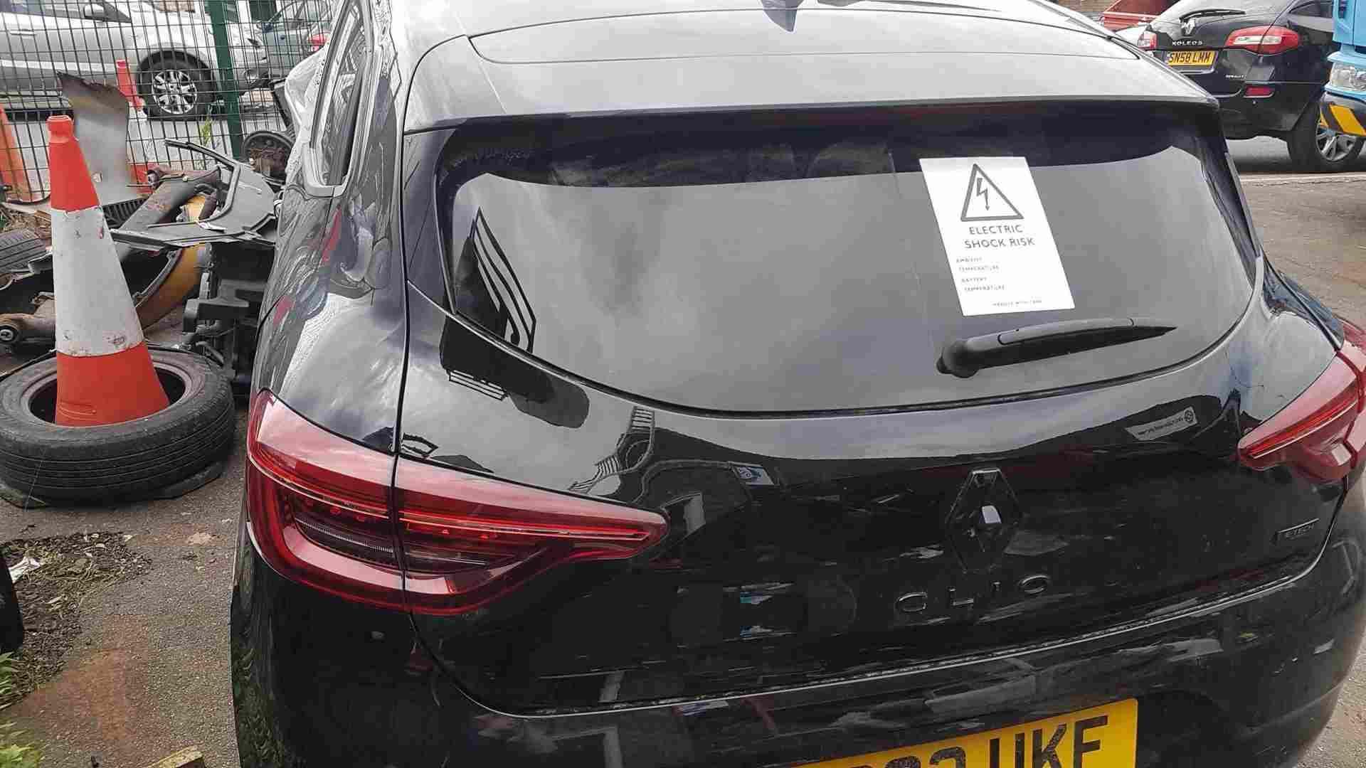 Thumb 3 Renault Clio MK5 2019-2023 Rear Boot Tailgate Tegne Black + Reverse Camera