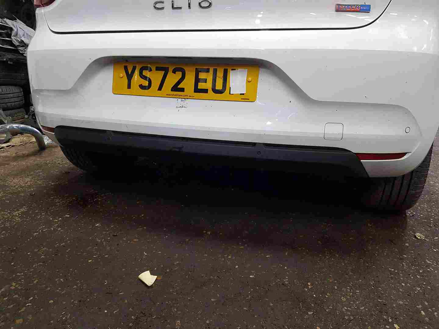 Thumb 2 Renault Clio MK5 2019-2023 Rear Bumper White Ov369