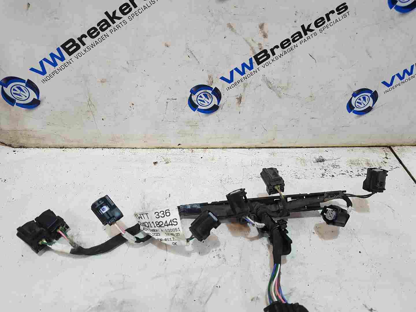 Thumb 3 Renault Clio MK5 Hybrid 2019-2023 1.6 Hybrid Fuel Injector Loom 240118244S