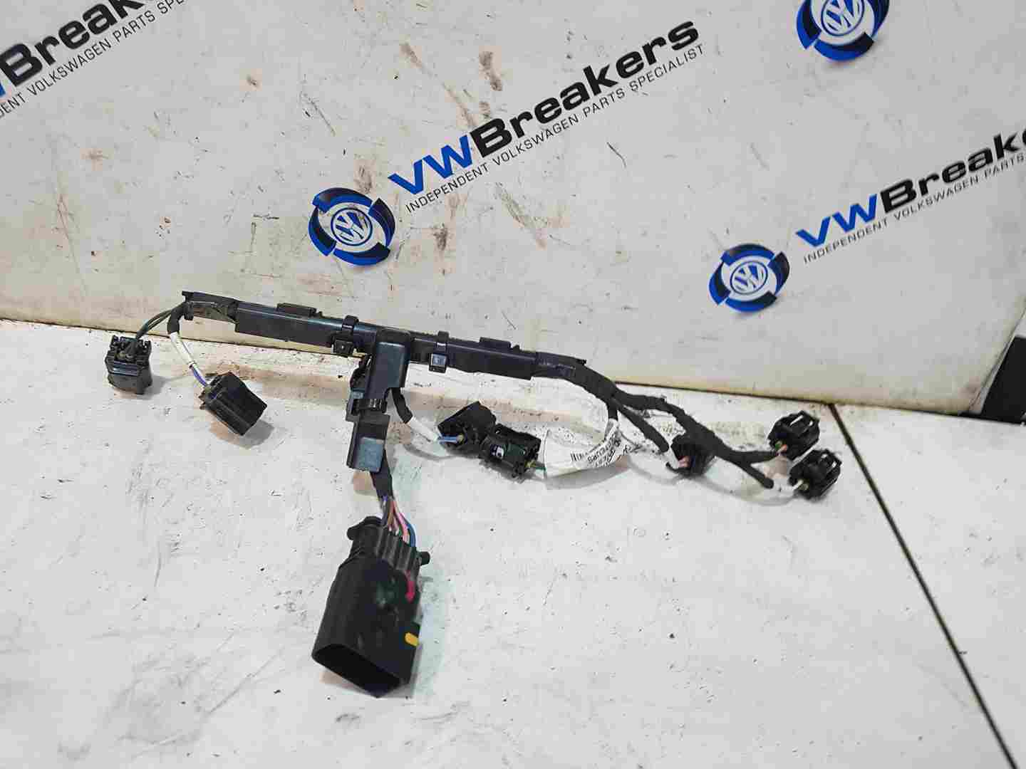 Renault Clio MK5 Hybrid 2019-2023 1.6 Hybrid Fuel Injector Loom 240118244S