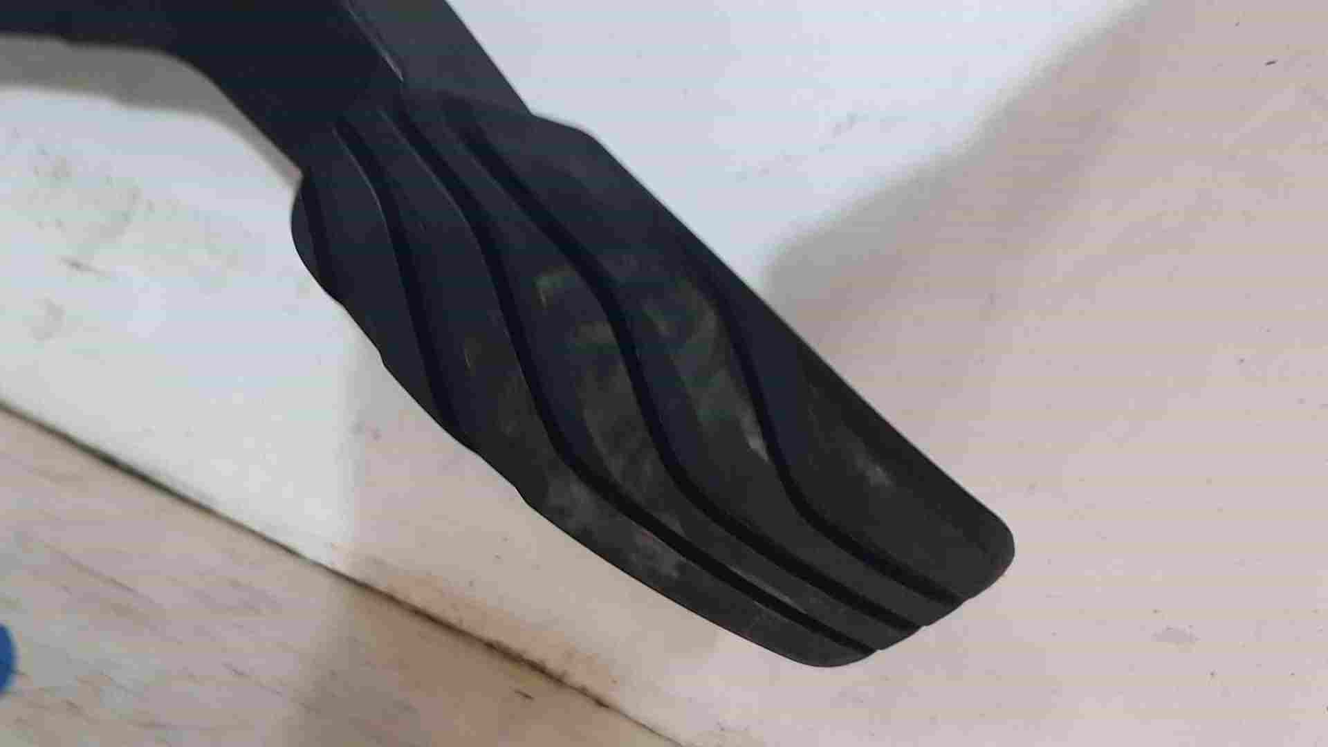Thumb 4 Renault Clio MK5 Hybrid 2019-2023 Accelerator GAS Throttle Pedal 180107904R
