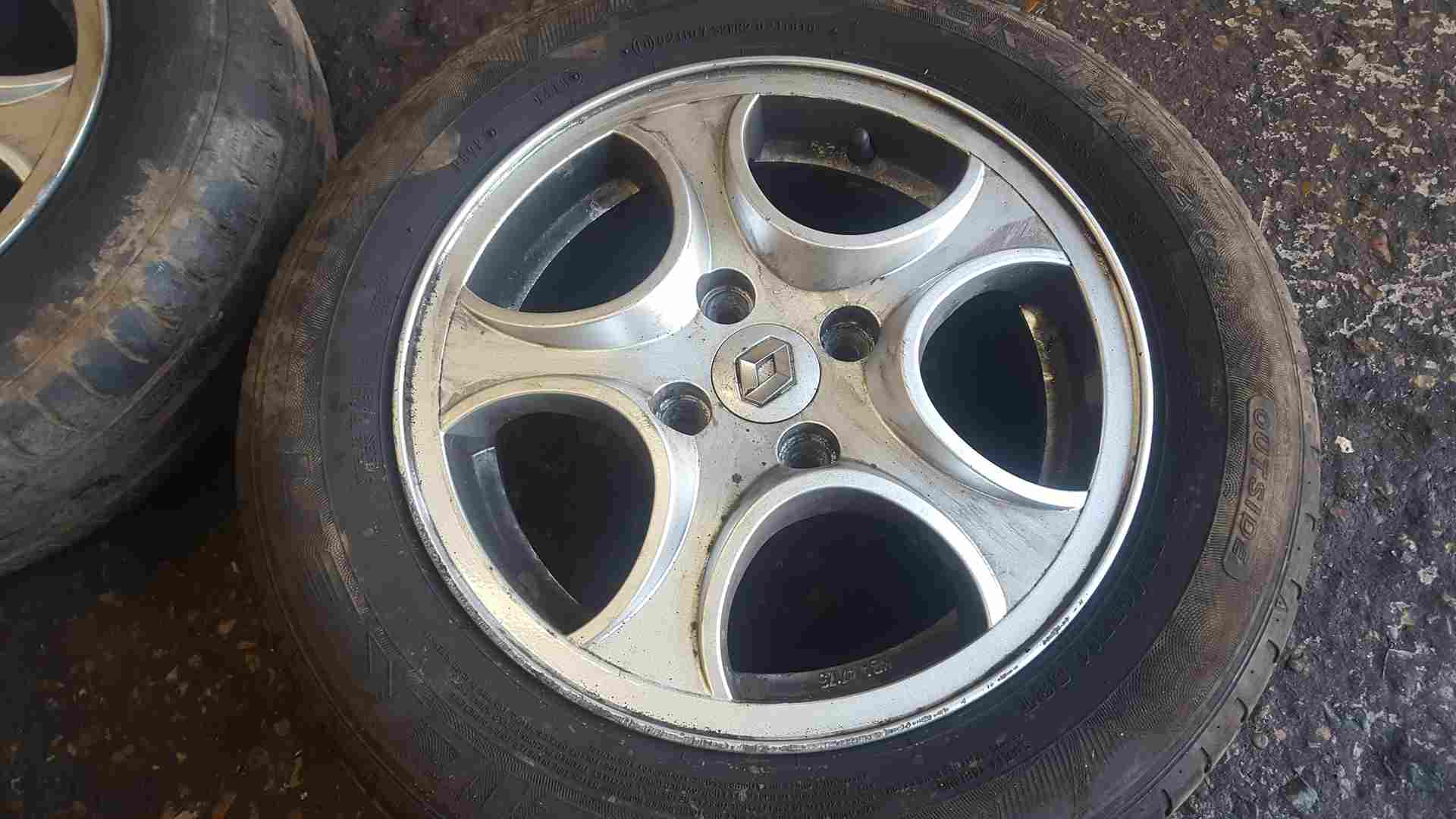 Thumb 5 Renault Twingo 2007-2014 Alloy Wheel SET Ibiza  X4   Tyres 175-65-14 CLIO MK2 