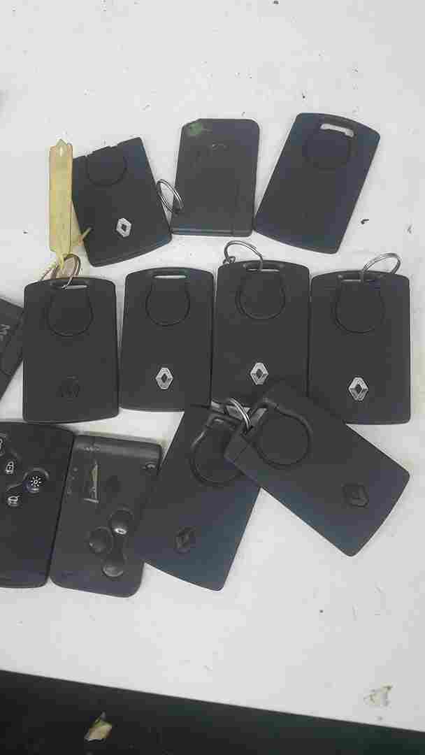 Renault Clio Megane Scenic Captur 1998-2021 KEY Card JOB Lot x12