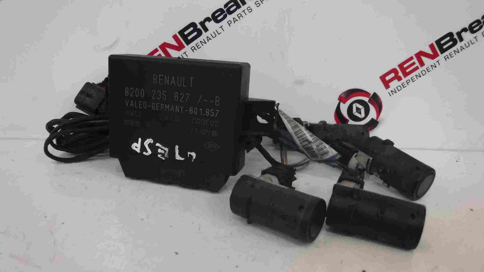 Renault Clio Mk3 2003-2012 Rear Parking Aid Sensors  Module 8200235627