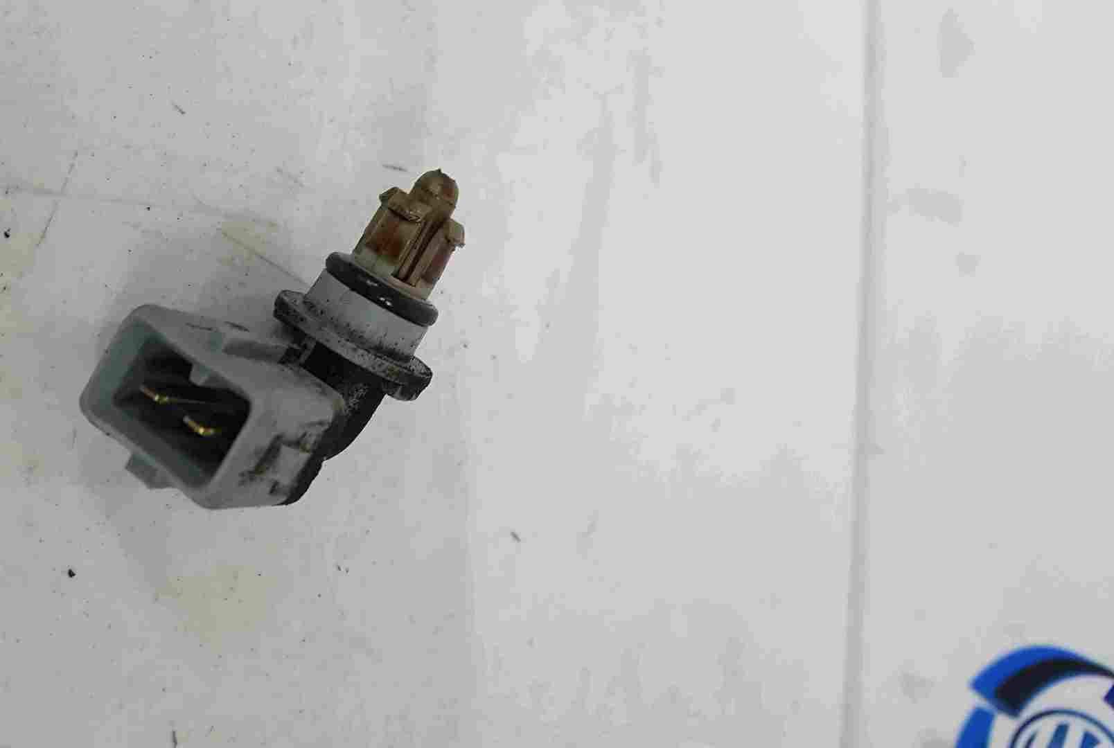 Thumb 3 Renault Clio Scenic Megane 1999-2006 Air Intake Temperature Sensor 101451