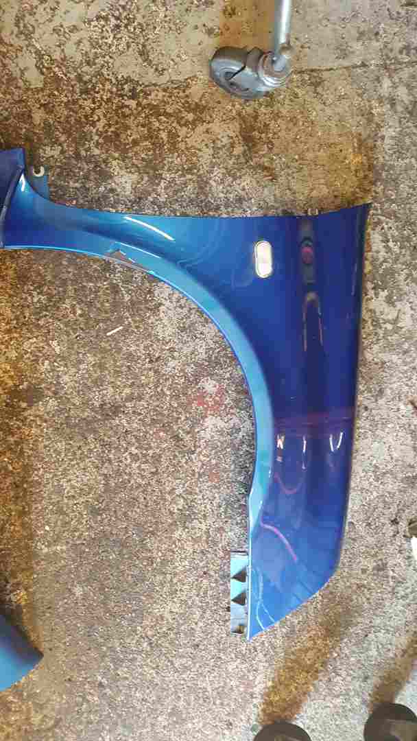 Thumb 2 Renault Clio Sport 172 182 2001-2006 Driver OS Wing Blue Tej41