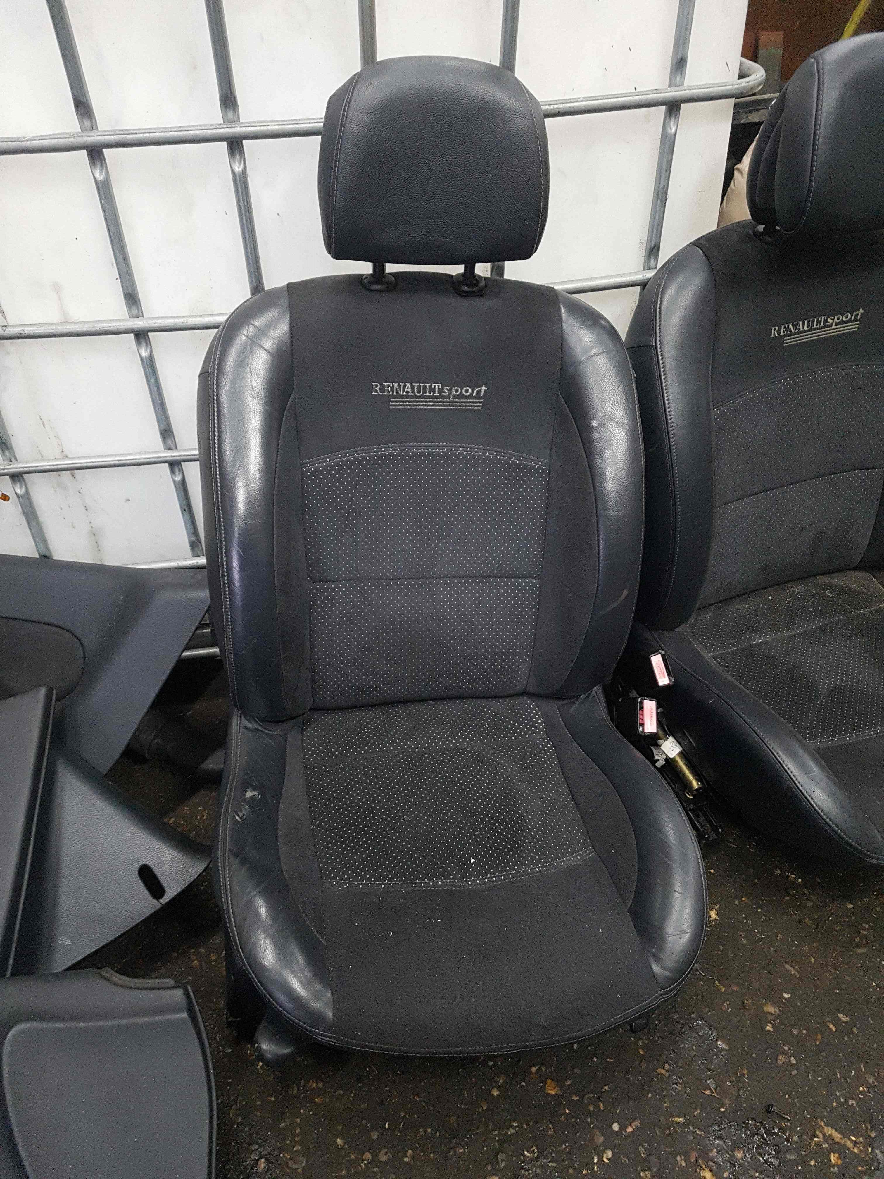 Thumb 6 Renault Clio Sport 172 182 2001-2006 Interior Seats Chairs + Door Cards