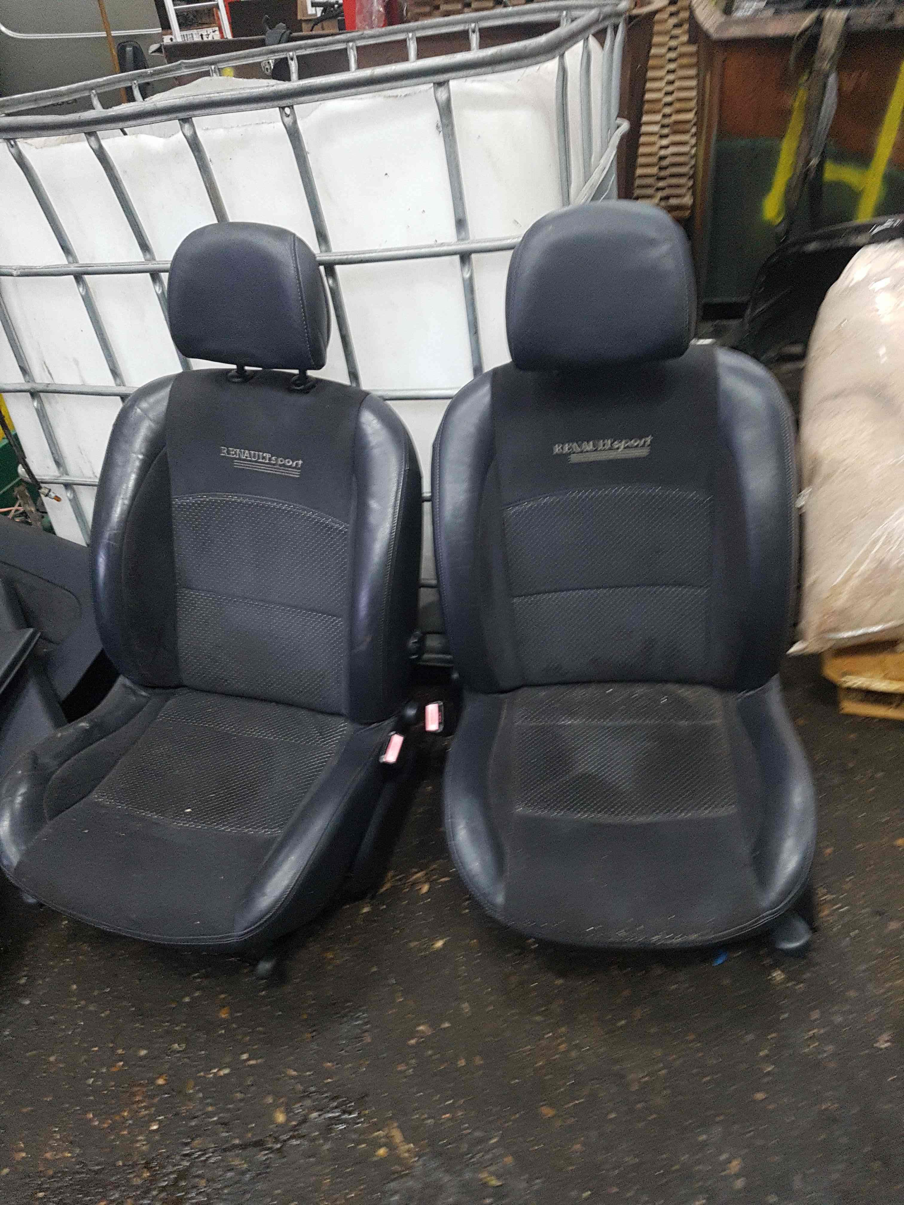 Thumb 8 Renault Clio Sport 172 182 2001-2006 Interior Seats Chairs + Door Cards