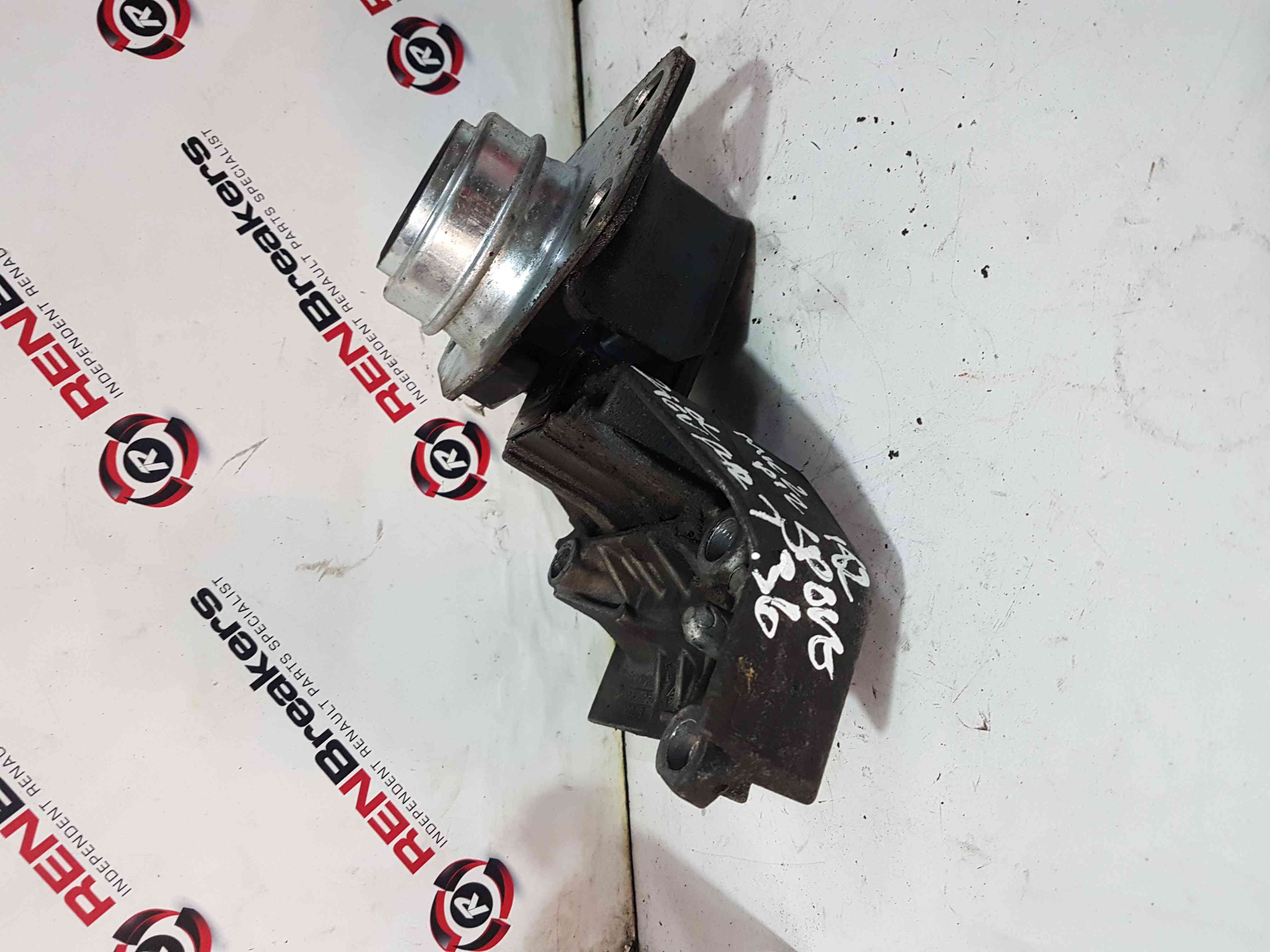 Thumb 4 Renault Clio Sport 2001-2006 172 182 2.0 16V Drivers OSF Front Engine Mount