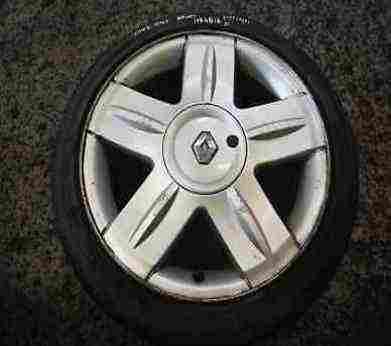 Renault Clio Sport 2001-2006 172 182 Alloy Wheel + Tyre 195 45 16 8mm