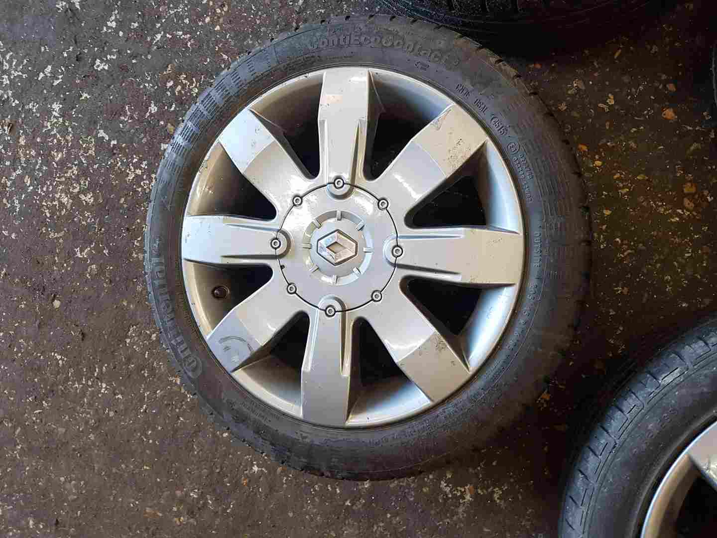 Renault Clio Sport 2001 2006 172 182 Anthracite Alloy Wheel Tyre 205 45 Renault Clio Sport 2001 2006 172 182 Anthracite Alloy Wheel Tyre 205 45