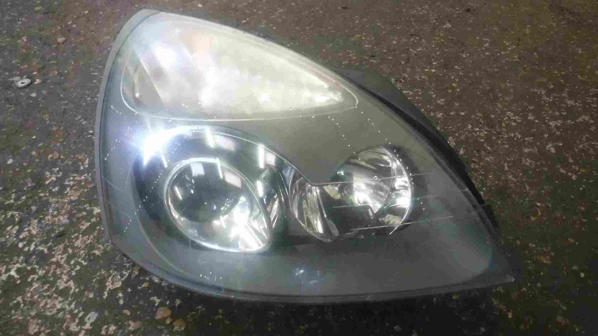 Renault Clio Sport 2001-2006 172 182 Drivers OSF Front Headlight Xenon