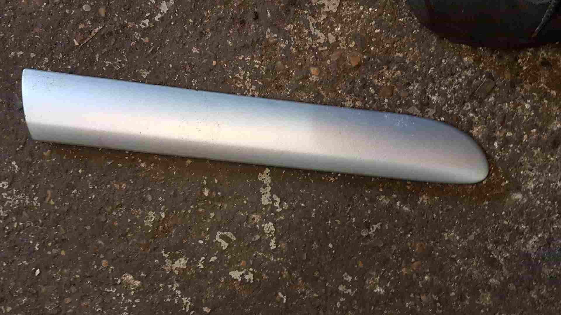 Thumb 6 Renault Clio Sport 2001-2006 172 182 Drivers OSR Rear Moulding Trim Silver Ted69