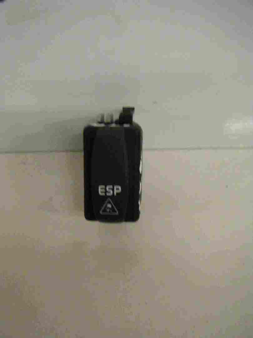 Renault Clio Sport 2001-2006 172 182 ESP Button Switch Traction
