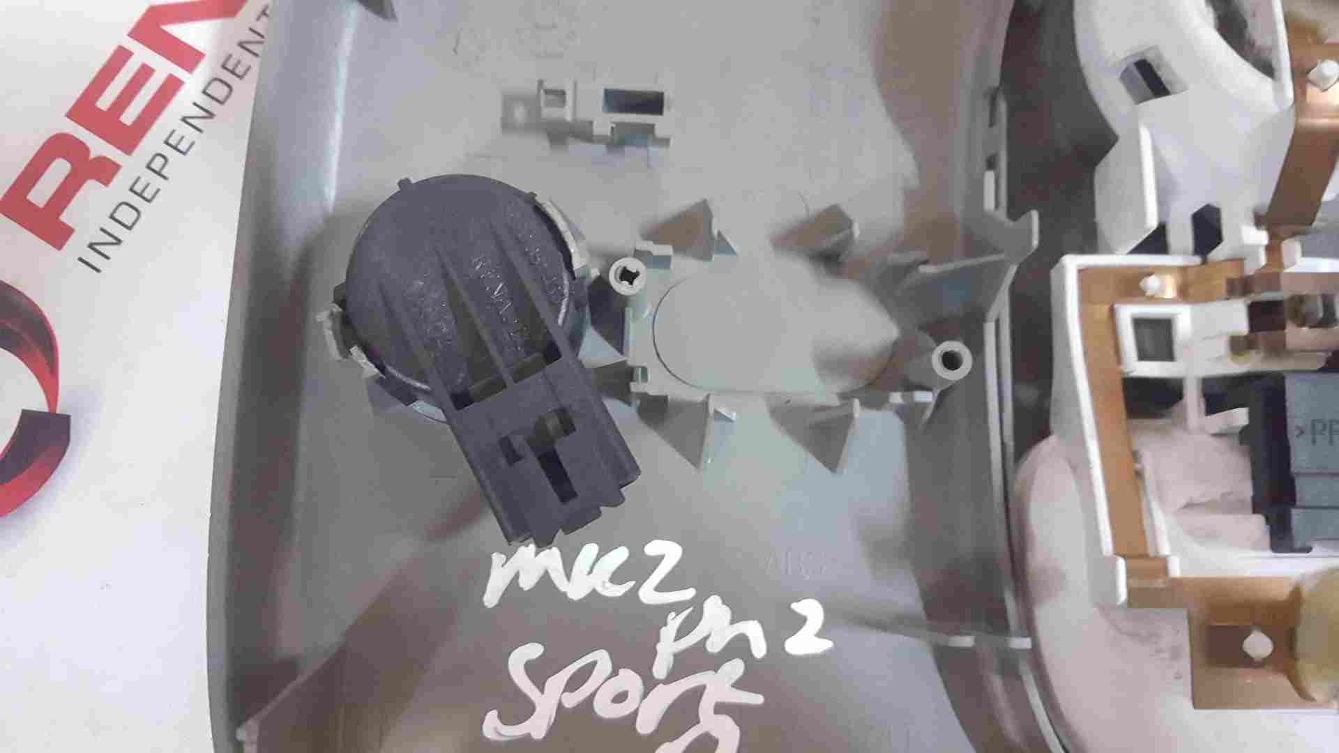 Thumb 4 Renault Clio Sport 2001-2006 172 182 Interior Light Roof Panel 8200385319