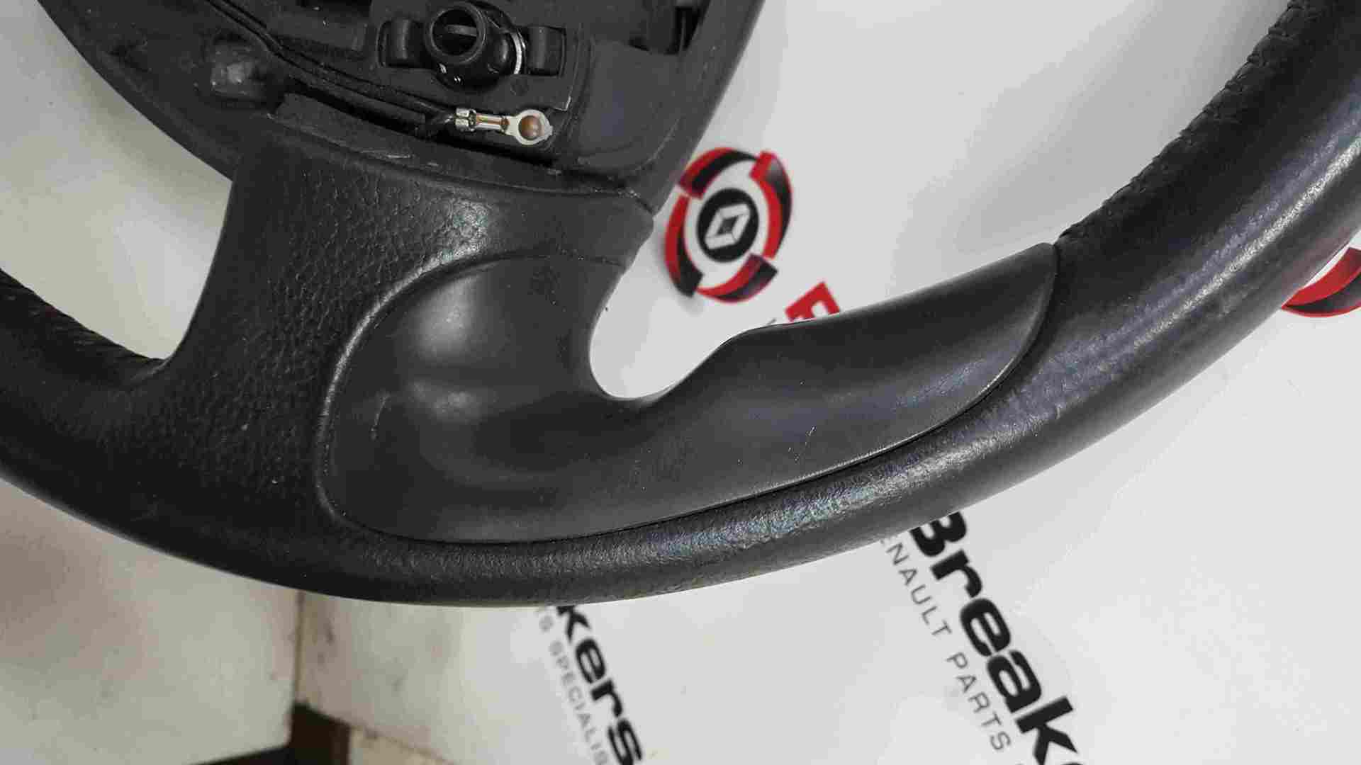 Thumb 3 Renault Clio Sport 2001-2006 172 182 Leather Steering Wheel Leather with Grips