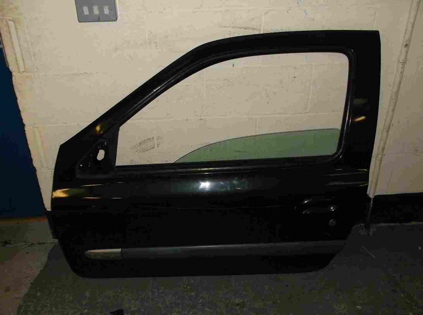 Renault Clio Sport 2001-2006 172 182 Passenger NSF Door Black 676