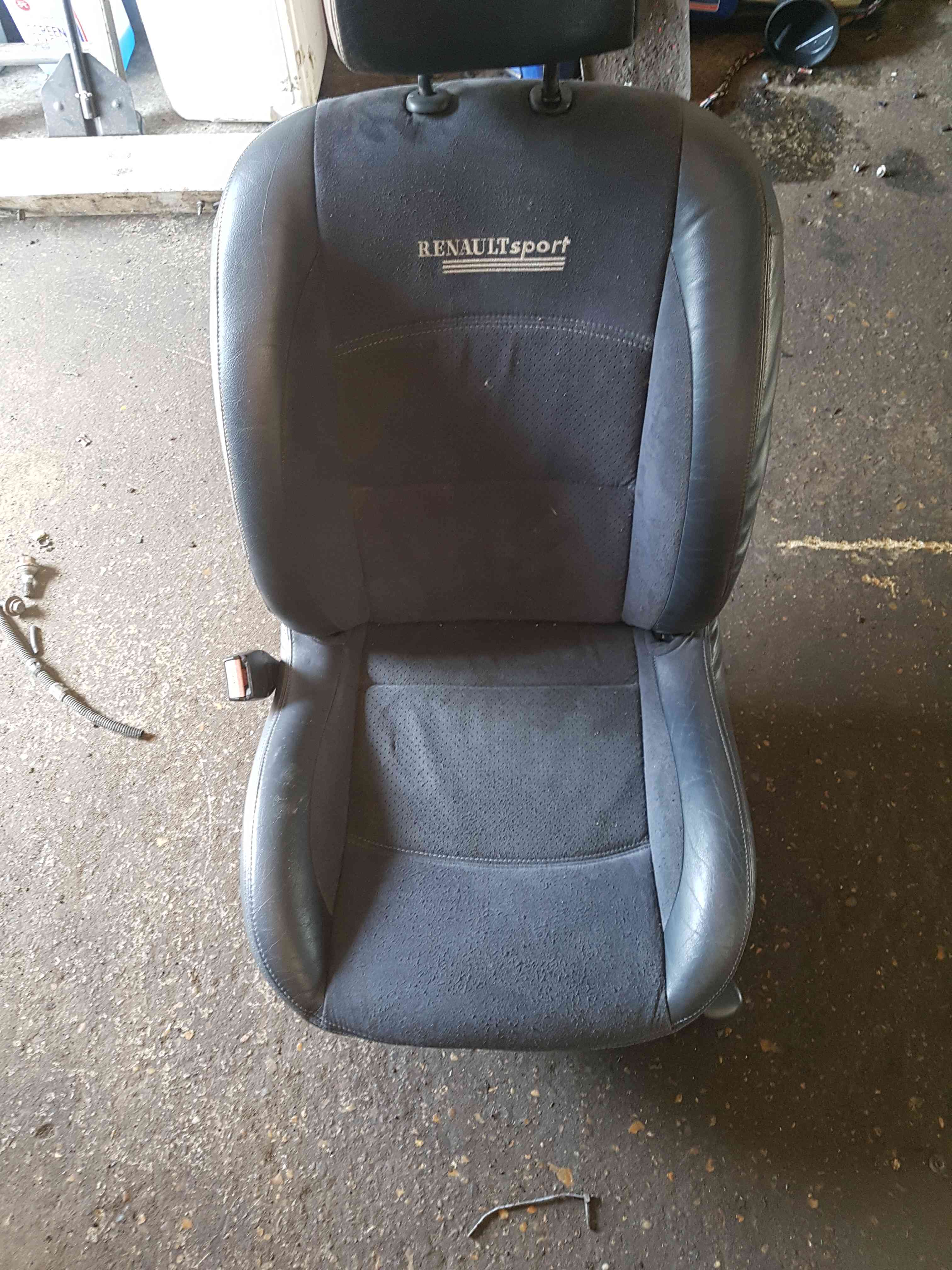 Thumb 3 Renault Clio Sport 2001-2006 172 182 Passenger NSF Front Interior Seat Chair