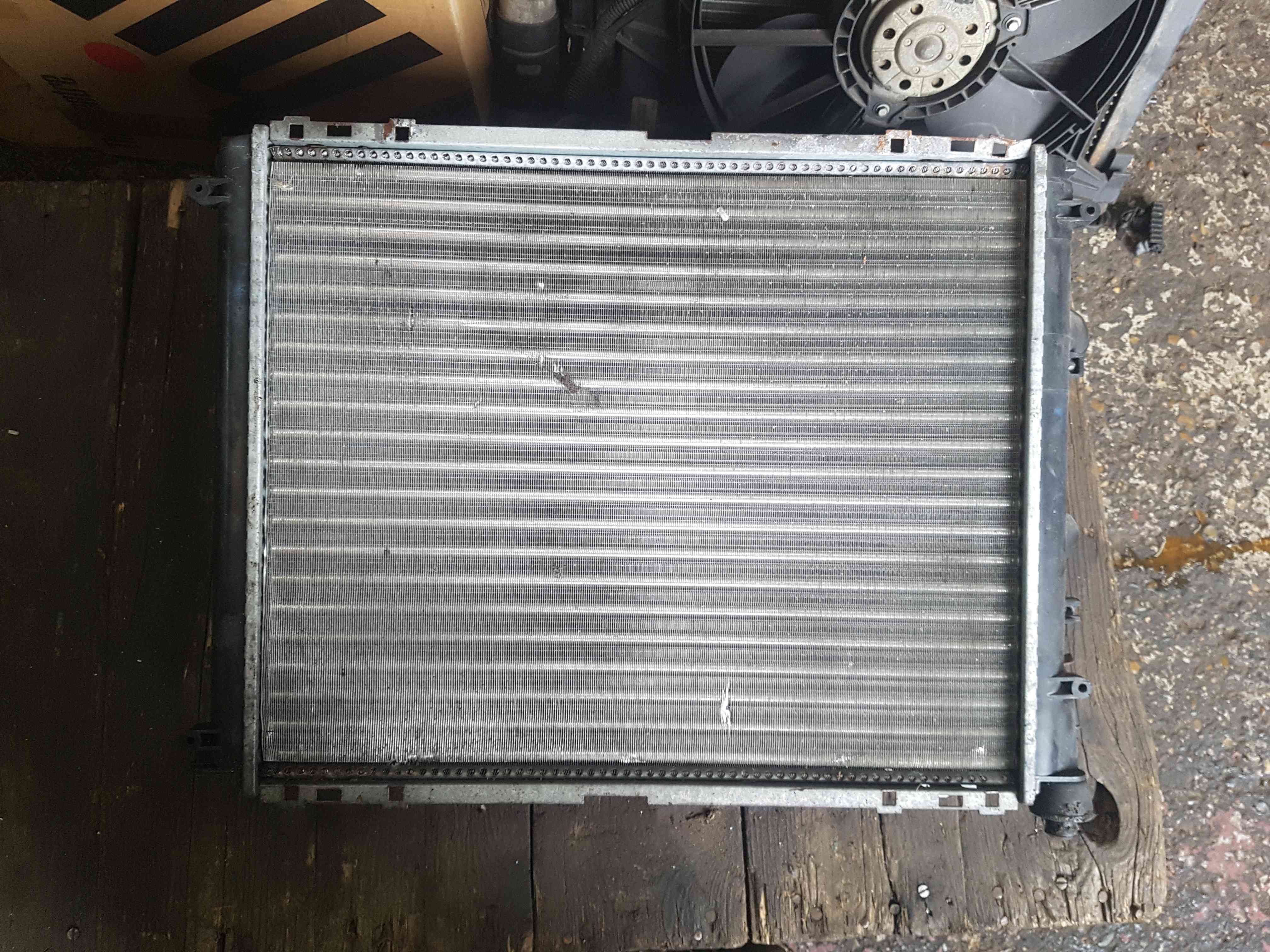 Renault Clio Sport 2001-2006 172 182 RAD Pack Radiator Cooling FAN  7700428659