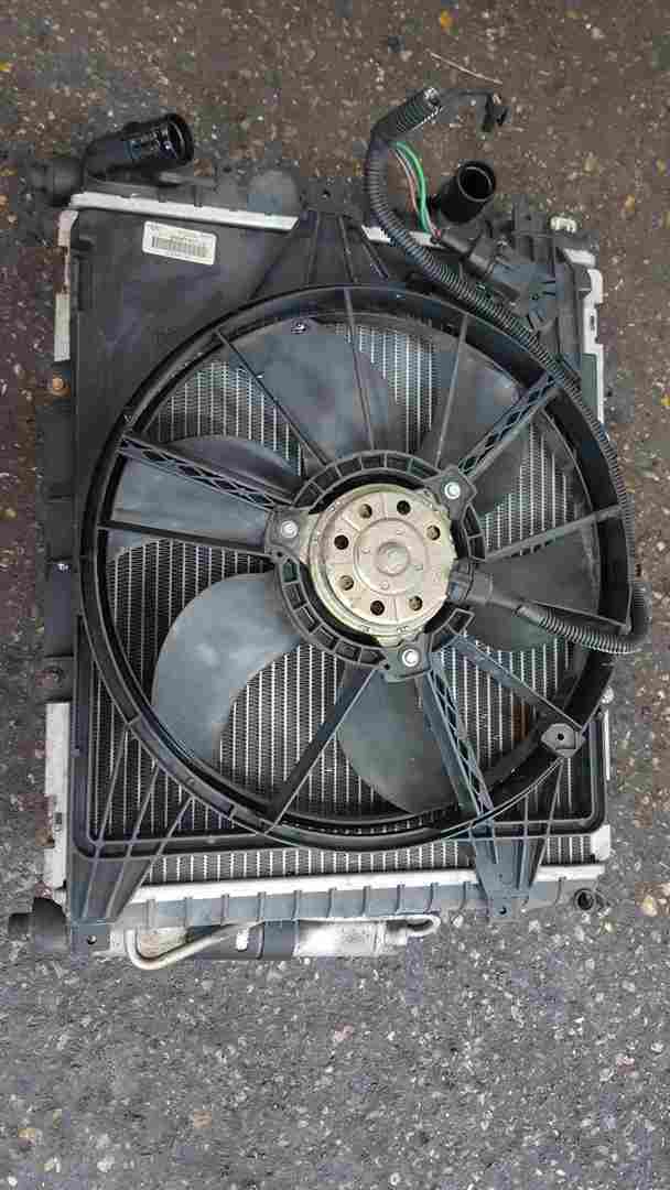 Thumb 2 Renault Clio Sport 2001-2006 172 182 RAD Pack Radiator Cooling FAN With Ac