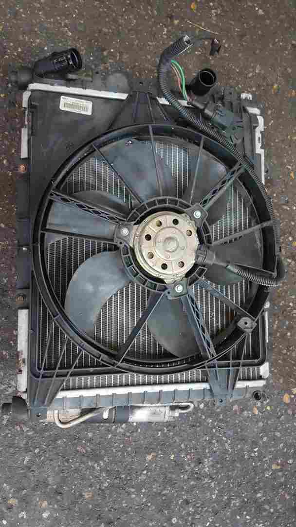 Thumb 3 Renault Clio Sport 2001-2006 172 182 RAD Pack Radiator Cooling FAN With Ac
