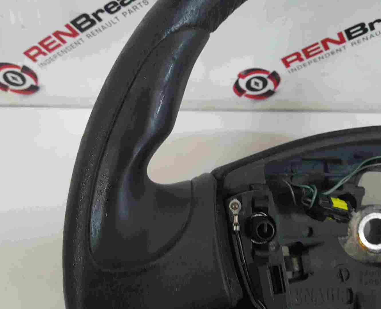 Thumb 3 Renault Clio Sport 2001-2006 172 182 Steering Wheel 82002172400