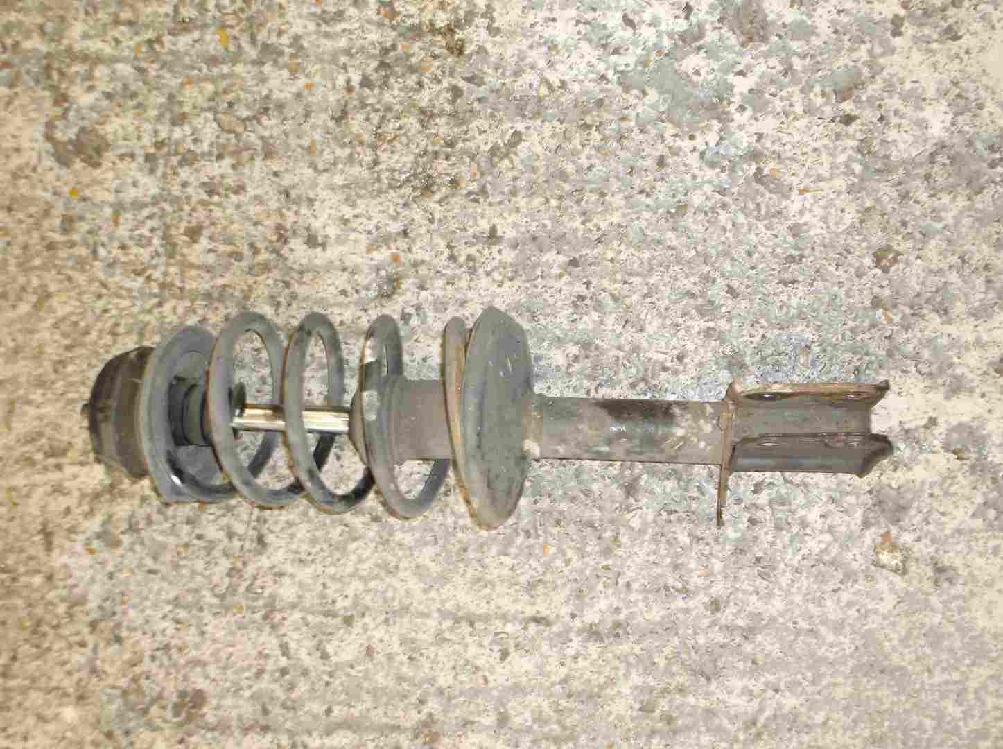 Renault Clio Sport 2001-2006 172 2.0 16v Passenger NSF Front Strut Shock Spring