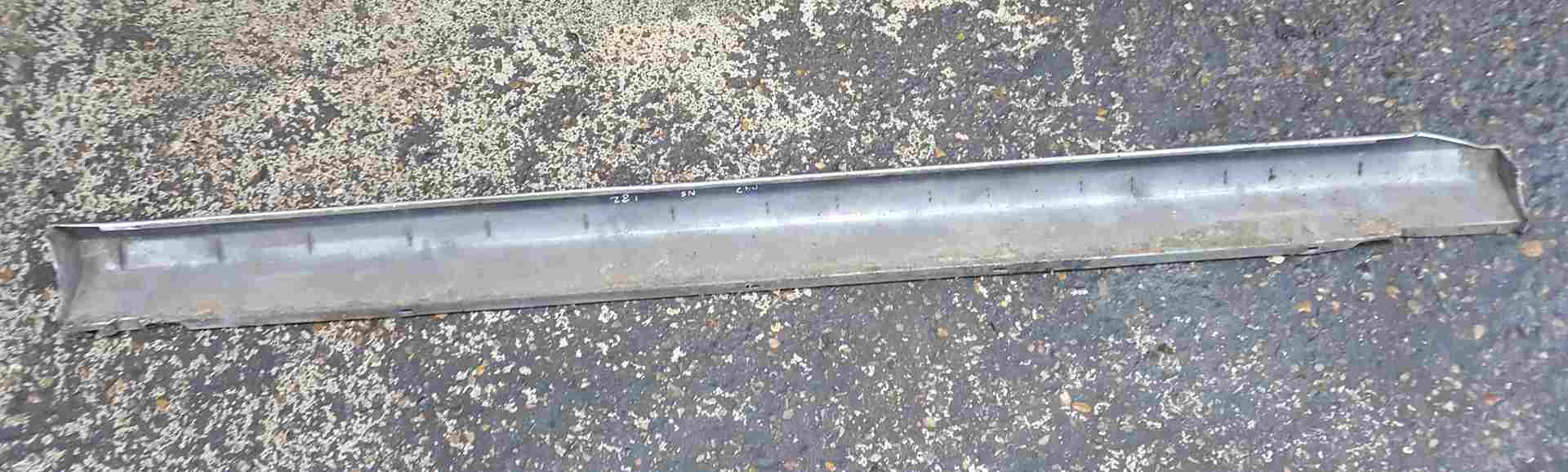 Thumb 2 Renault Clio Sport 2001-2006 182 Passenger NS Side Skirt Silver 647