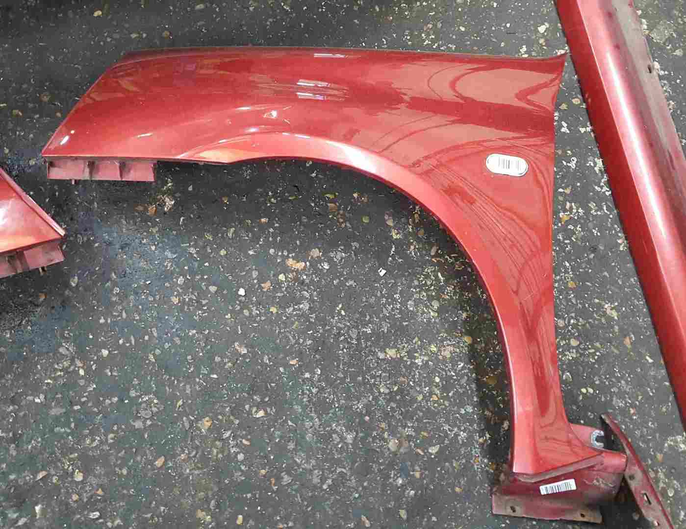 Thumb 4 Renault Clio Sport 2001-2006 Body Kit Front Rear Bumper Skirts Wings Red TEB76