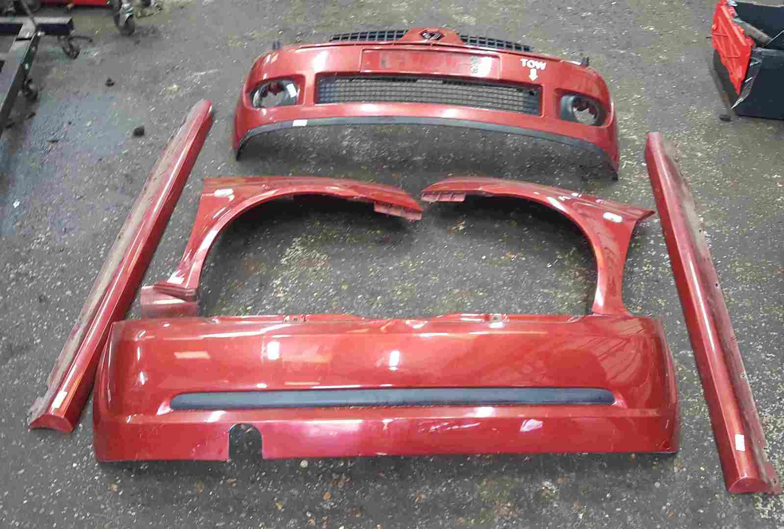Thumb 3 Renault Clio Sport 2001-2006 Body Kit Front Rear Bumper Skirts Wings Red TEB76